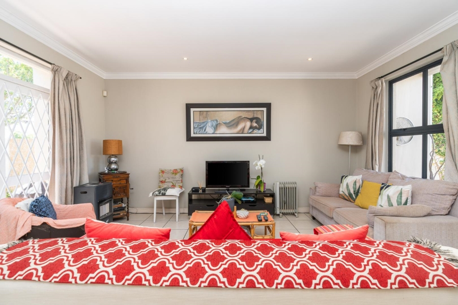 To Let 2 Bedroom Property for Rent in Royal Ascot Western Cape